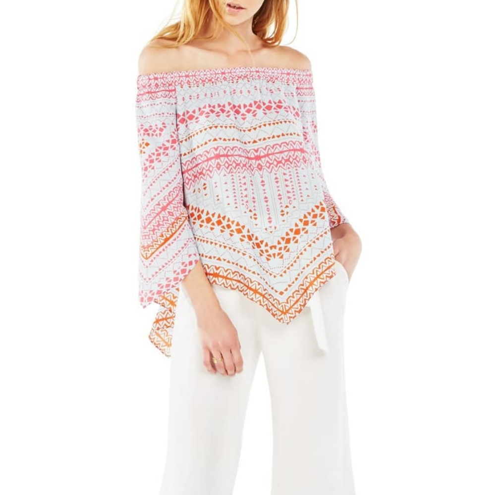 BCBG MAXAZRIA Off shoulder Top